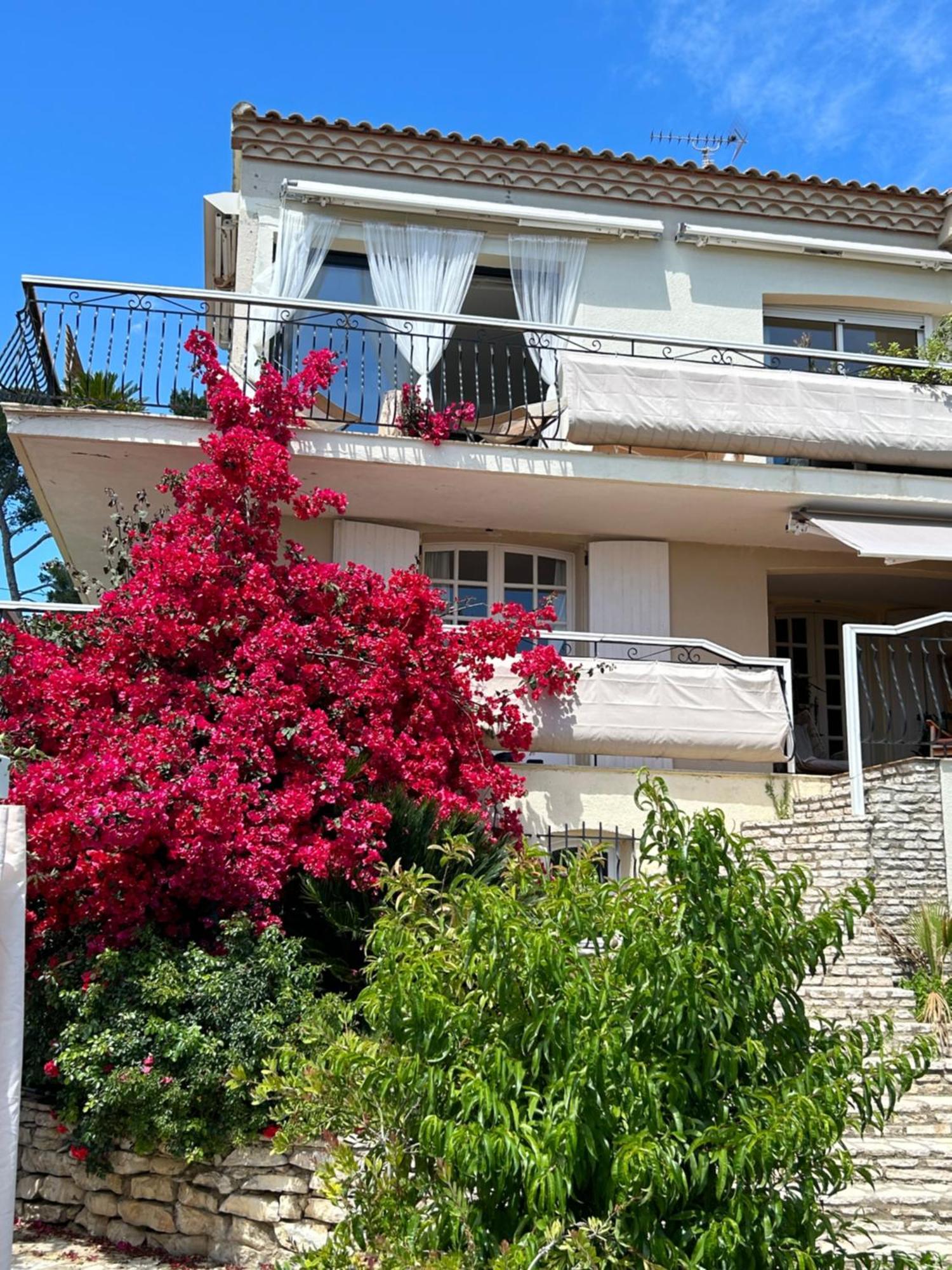 Le Lodge Saint Clair Sète Exterior foto